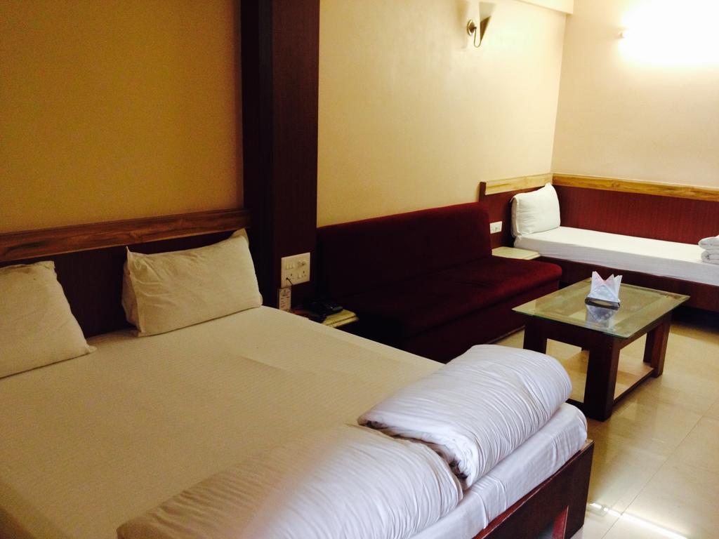 Jain'S Hotel Rajhans Bhopal Eksteriør bilde